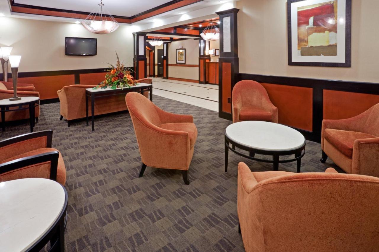 Comfort Inn & Suites Dallas Medical-Market Center Exterior foto